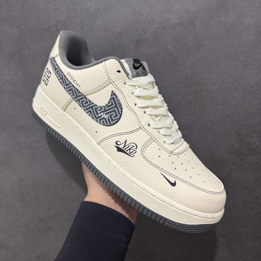  
【定制版】海外限量发售！公司级NIke Air Force 1 '07 Low “纪梵希联名——花纹
