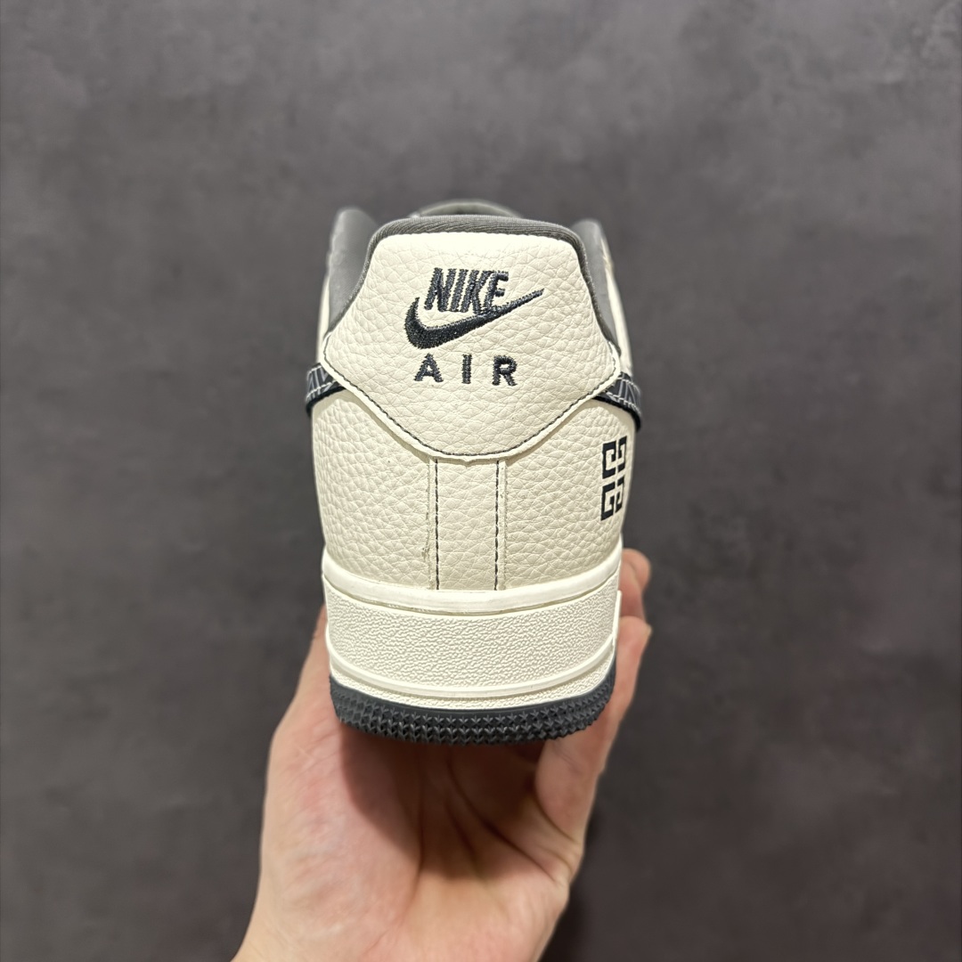  
【定制版】海外限量发售！公司级NIke Air Force 1 '07 Low “纪梵希联名——花纹