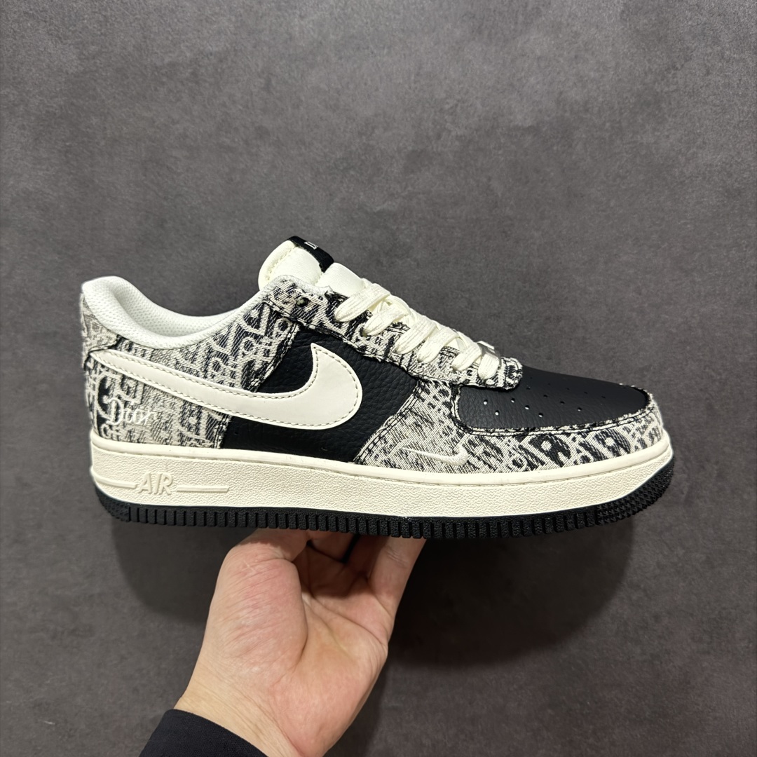  
【定制版】海外限量发售！公司级NIke Air Force 1 '07 Low “迪奥联名——花纹黑