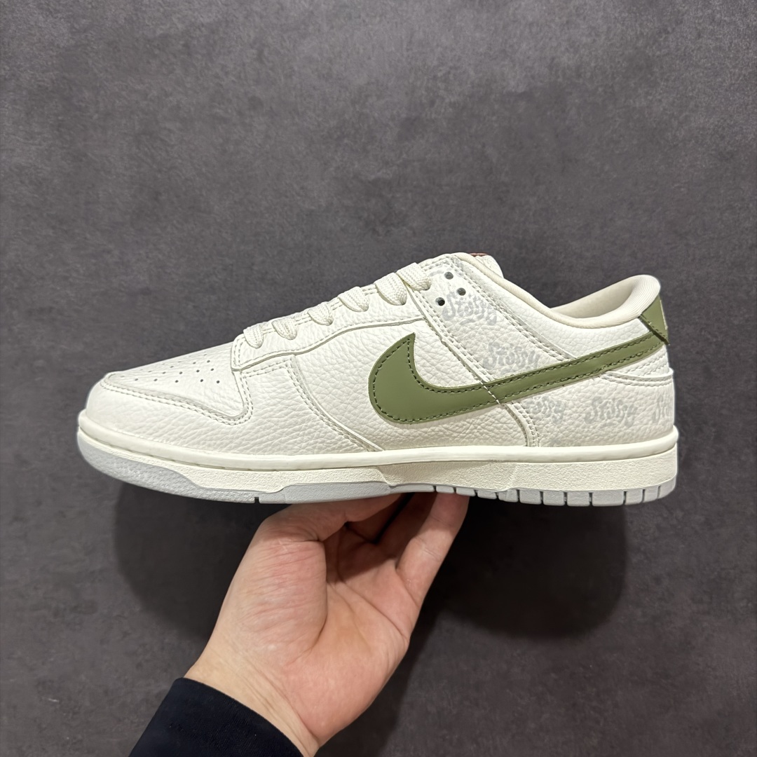  
【定制版】Nike SB Dunk Low x Stussy 白绿小钩
纯原大厂出品 极力推荐
原装