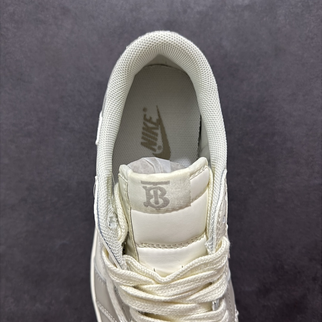 【定制版】Travis Scott x Nike Air Jordan 1 Low x Burbrr