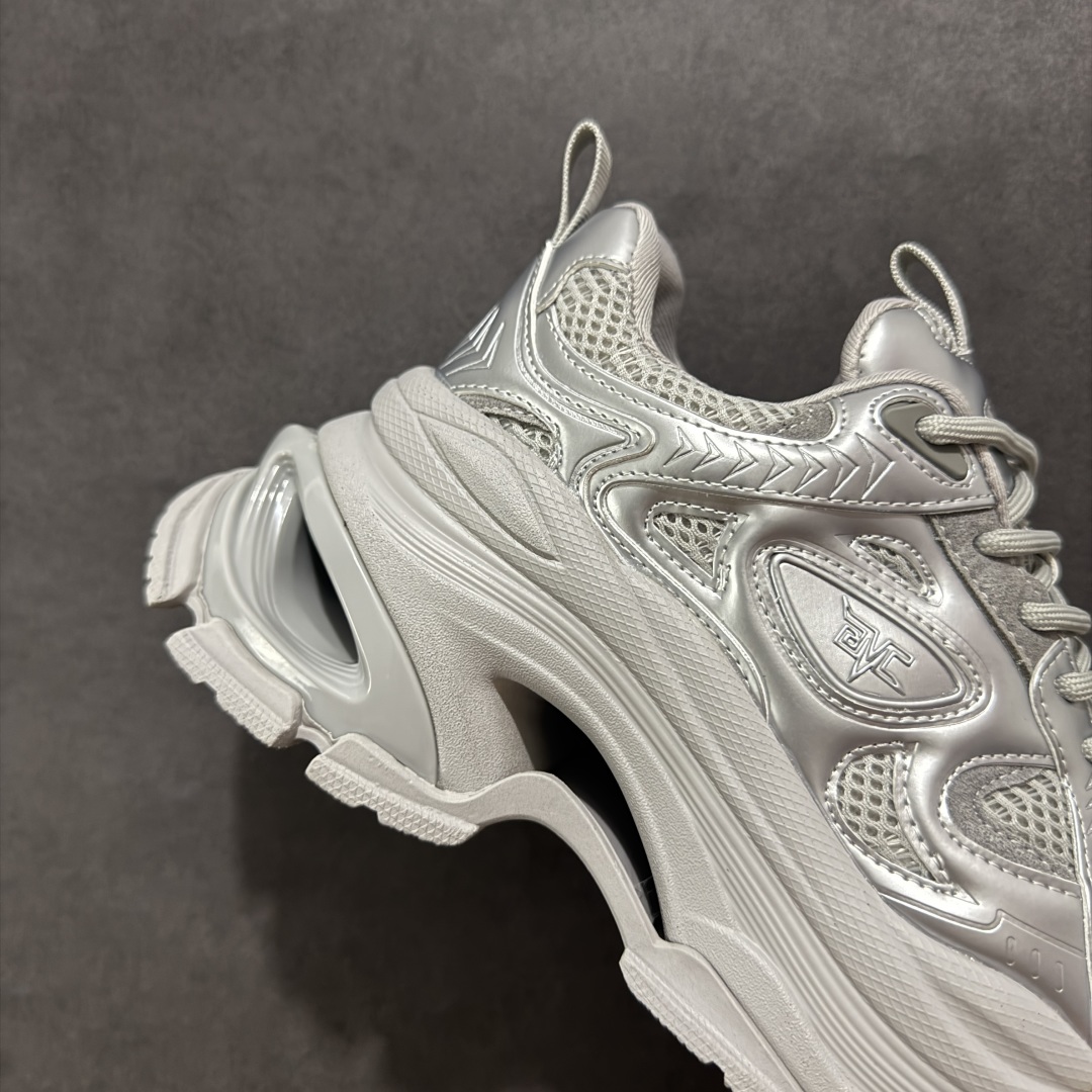 图片[6]-【公司级】新配色🆕广东大厂出品‼ GG-CC Chunky Low 白鹿同款 独立星球 2024 GGCC 低帮复古厚底增高老爹鞋 时髦look轻松定格 不费力展现率性氛围 原版正确大底 高档银盒 酷帅机能风不规则设计大底 8CM 增高厚底 大长腿既视感轻松拿捏 货号：G24X9833 尺码：35 36 37 38 39 40-选品中心