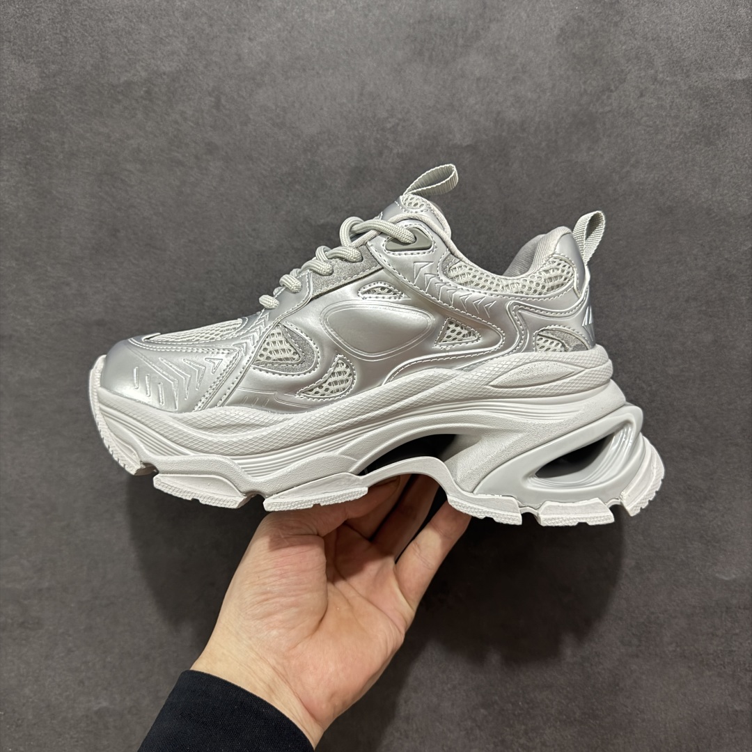 图片[2]-【公司级】新配色🆕广东大厂出品‼ GG-CC Chunky Low 白鹿同款 独立星球 2024 GGCC 低帮复古厚底增高老爹鞋 时髦look轻松定格 不费力展现率性氛围 原版正确大底 高档银盒 酷帅机能风不规则设计大底 8CM 增高厚底 大长腿既视感轻松拿捏 货号：G24X9833 尺码：35 36 37 38 39 40-选品中心