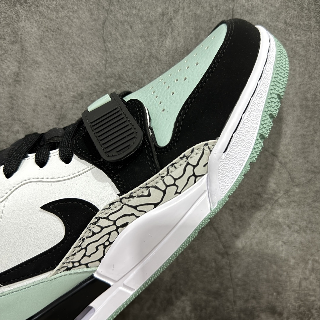 【纯原N版】Air Jordan Legacy AJ312 Low
低帮复古篮球鞋 白黑绿 CD7