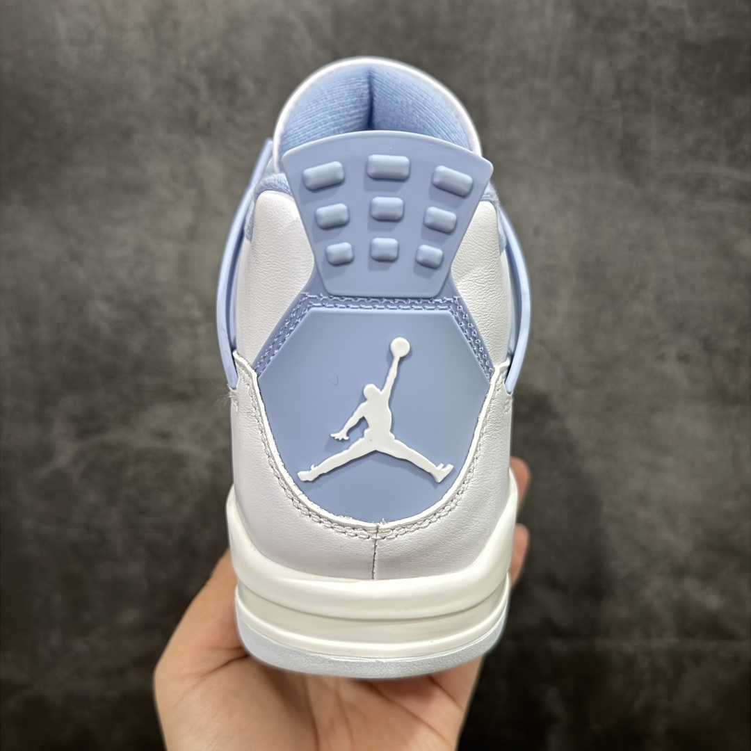 【外贸版】 Air Jordan AJ4 母亲节 白冰蓝 HV0823-100
全套原纸板楦头开发