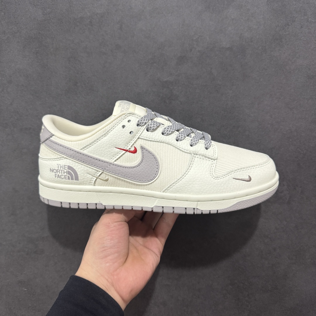  
【定制版】Nike SB Dunk Low 北面联名 织布 周年高端定制 低帮休闲板鞋
#定制鞋盒 