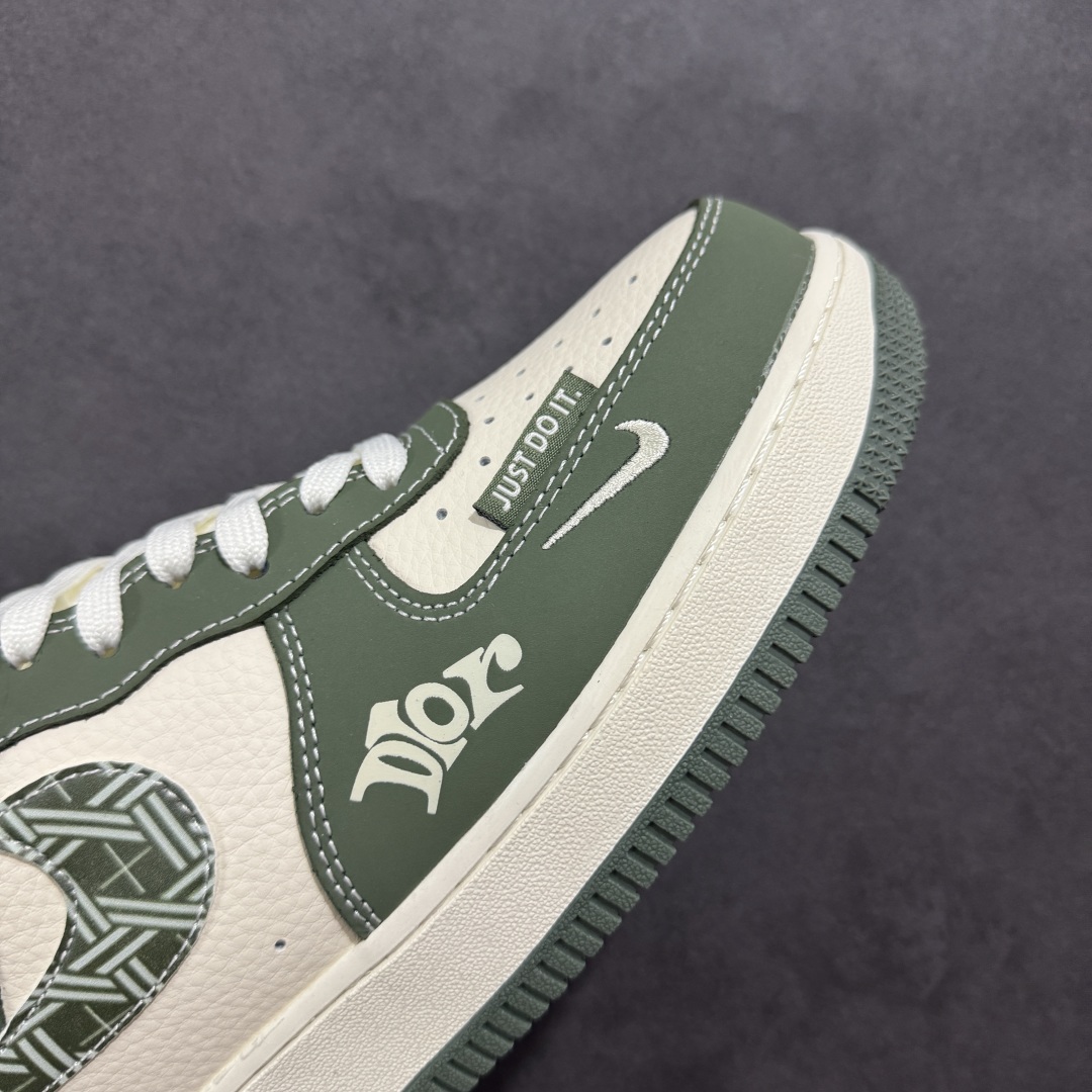 【定制版】Nike Air Force 1'07 Low 迪奥联名 深绿花勾 空军一号低帮休闲板鞋 KK1988-081