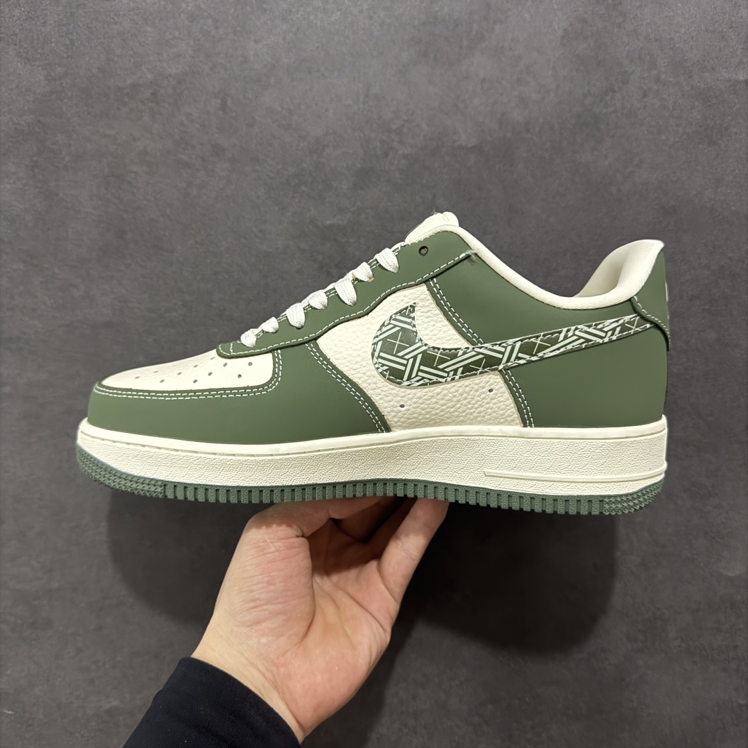 【定制版】Nike Air Force 1'07 Low 迪奥联名 深绿花勾 空军一号低帮休闲板鞋 KK1988-081