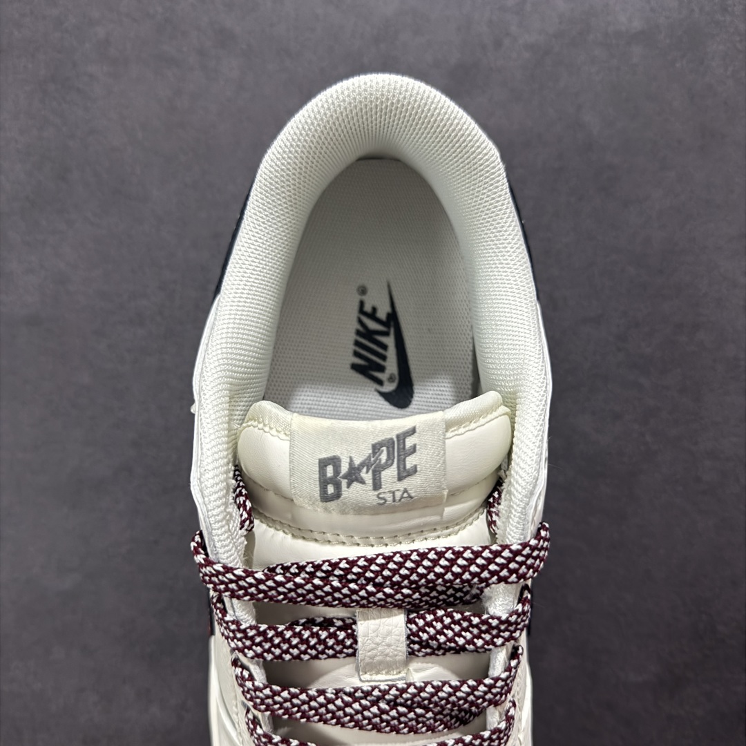  
【定制版】Nike SB Dunk Low Bape联名 涂鸦红勾 周年高端定制 低帮休闲板鞋 JJ
