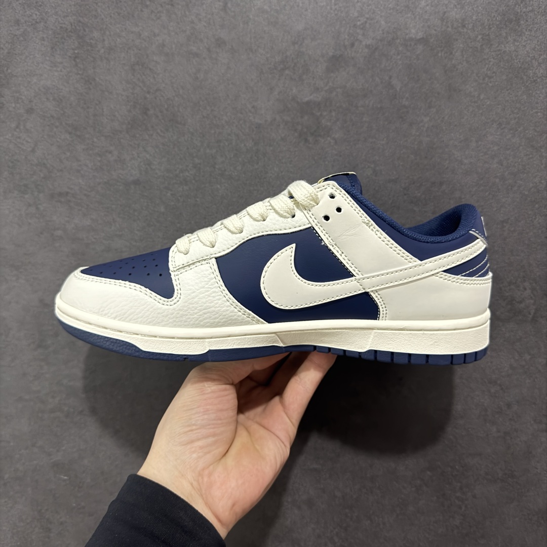  
【定制版】NIKE SB Dunk Low x GIVENCHY 米蓝小钩
公司级出品 极力推荐
原