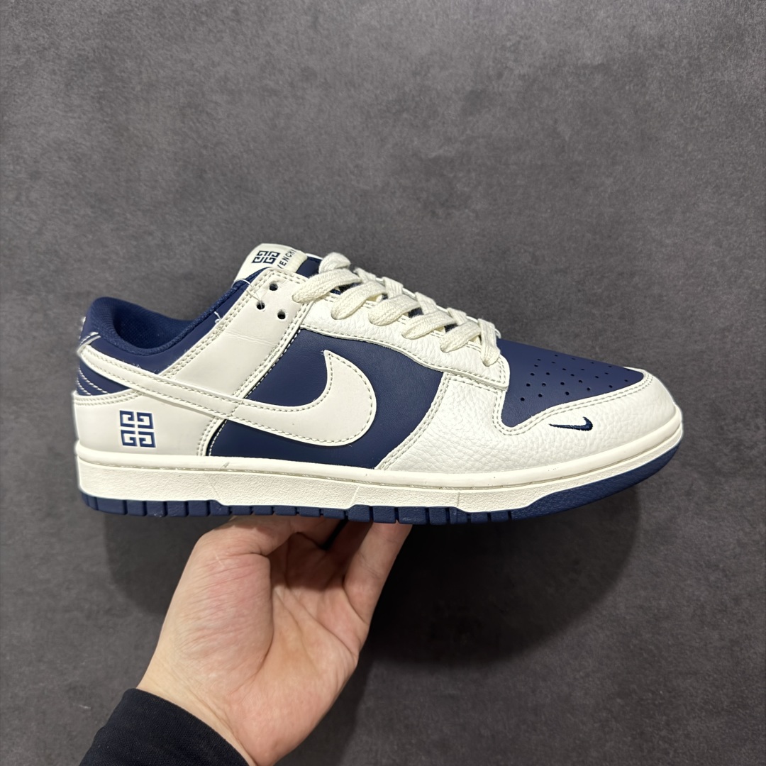  
【定制版】NIKE SB Dunk Low x GIVENCHY 米蓝小钩
公司级出品 极力推荐
原