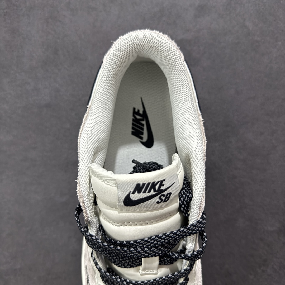  
【定制版】Nike SB Dunk Low x Stussy 白黑小钩
纯原大厂出品 极力推荐
原装