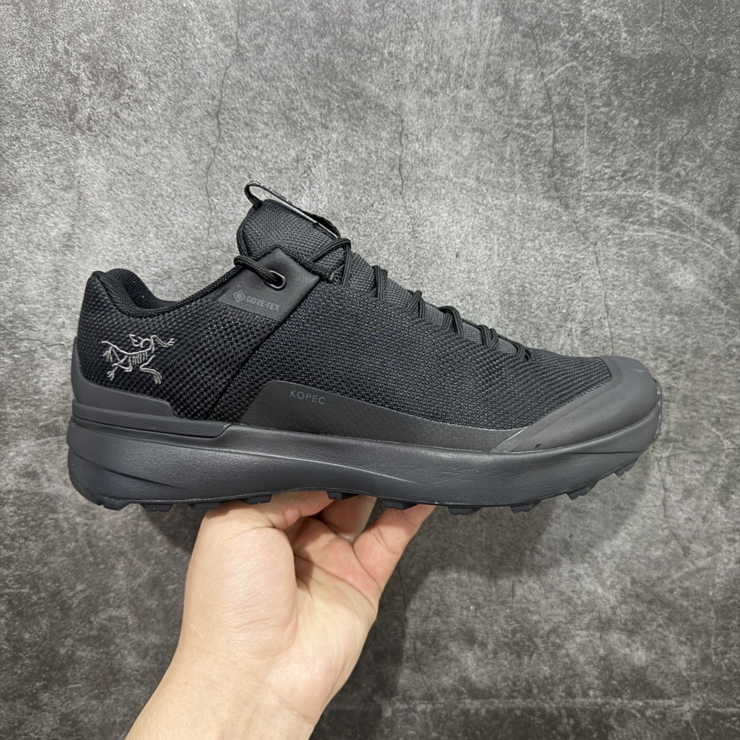 【纯原版】始祖鸟ArcTeryx Kopec GTX M 覆盖透气男越野跑鞋
正确后跟刺绣 完