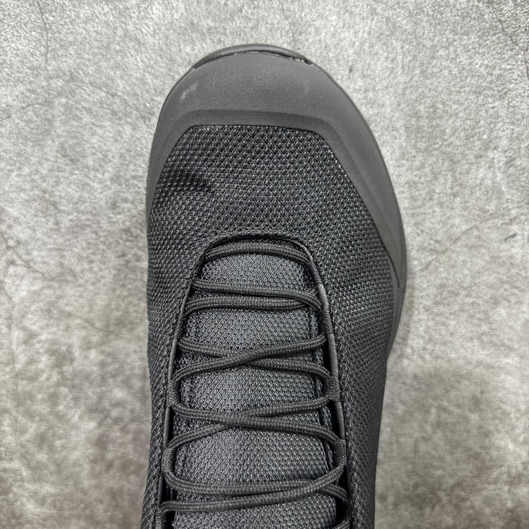 【纯原版】始祖鸟ArcTeryx Kopec GTX M 覆盖透气男越野跑鞋
正确后跟刺绣 完