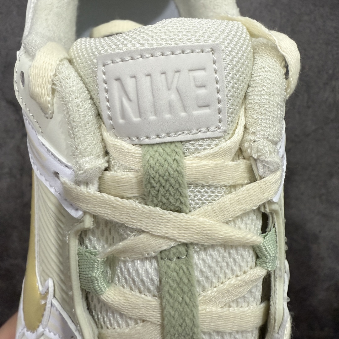  
【Mok纯原】NK Zoom Vomero 5 
佛莫罗5代系列经典复古运动慢跑鞋 FV3638-1