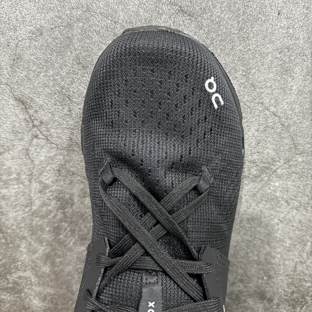 图片[5]-【PE版本】瑞士运动品牌 昂跑 ON Running Cloud X 4 克劳德X4系列低帮轻量舒适休闲运动鞋 On 昂跑 Cloud X 4 综合体能训练 休闲跑鞋。新一代跑练结合多功能跑鞋 Cloud X 4 延续轻量脚感且灵活反馈的同时提高贴合度和透气性；沿袭ON的专业跑鞋科技，旨在应对深蹲、弓箭步、间歇性、波比跳……等各类健身锻炼运动！ 尺码：36 36.5 37.5 38 38.5 39 40 40.5 41 42 42.5 43 44 45 46-选品中心