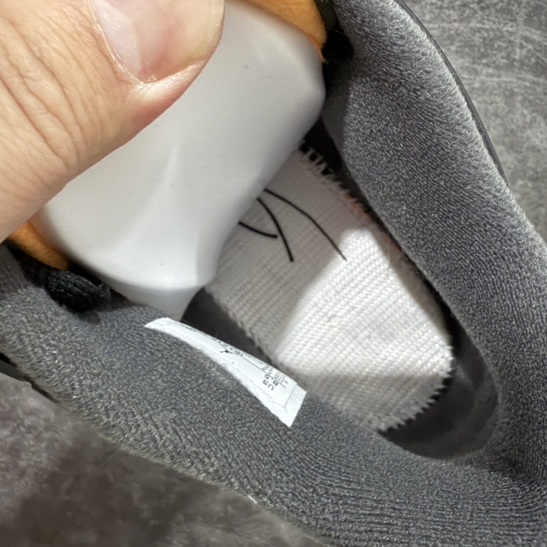  
【纯原版本】UNDEFEATED x Jordan Air Jordan 4 AJ4舒适百搭 防滑耐