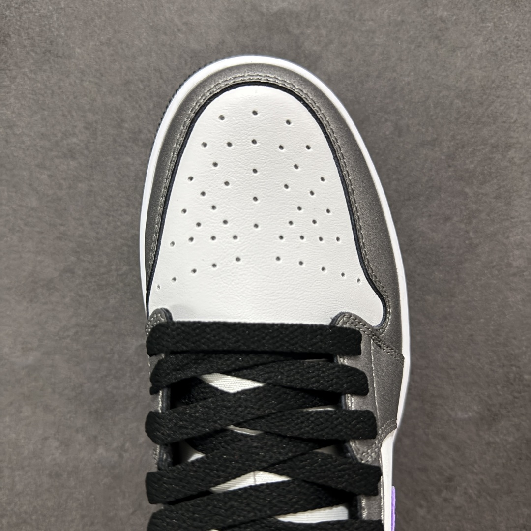 图片[8]-【K版】Air Jordan AJ1 Low 低帮白银紫勾 HJ5910-105 全新流水线出品 DT版本唯一平替选择 市场第二梯队最强版 全部原鞋开发 原楦原纸板开发 全鞋电脑针车 原厂内置全掌气垫 原盒内在原标 唯一Zp原版鞋带绑法 免检产品 全新2022版型 全头层皮料 完美零毛边处理 原厂配置全掌气垫 价格定位良心 几十个配色陆续出货 尺码：36 36.5 37.5 38 38.5 39 40 40.5 41 42 42.5 43 44 44.5 45 46 47.5-选品中心