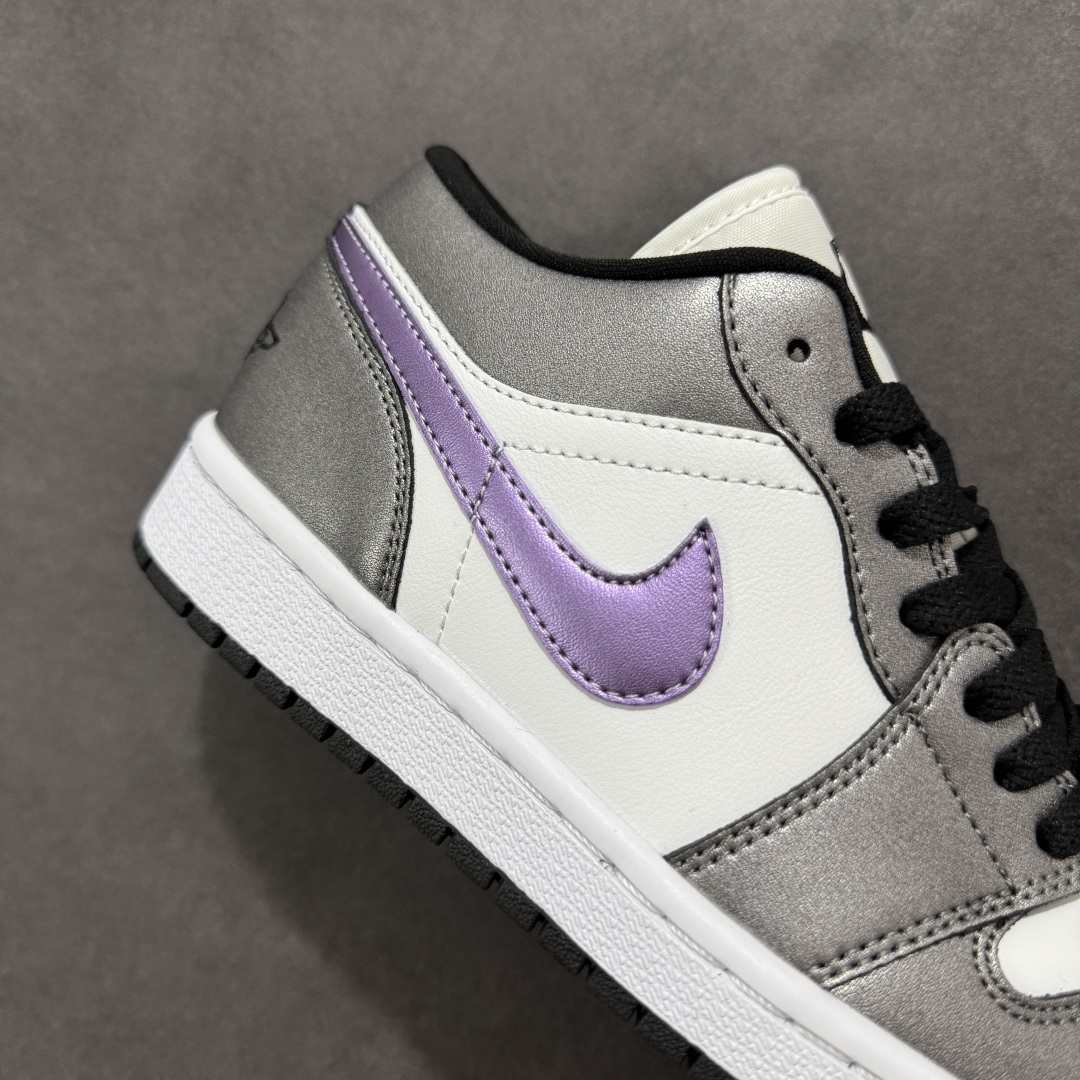 图片[6]-【K版】Air Jordan AJ1 Low 低帮白银紫勾 HJ5910-105 全新流水线出品 DT版本唯一平替选择 市场第二梯队最强版 全部原鞋开发 原楦原纸板开发 全鞋电脑针车 原厂内置全掌气垫 原盒内在原标 唯一Zp原版鞋带绑法 免检产品 全新2022版型 全头层皮料 完美零毛边处理 原厂配置全掌气垫 价格定位良心 几十个配色陆续出货 尺码：36 36.5 37.5 38 38.5 39 40 40.5 41 42 42.5 43 44 44.5 45 46 47.5-选品中心