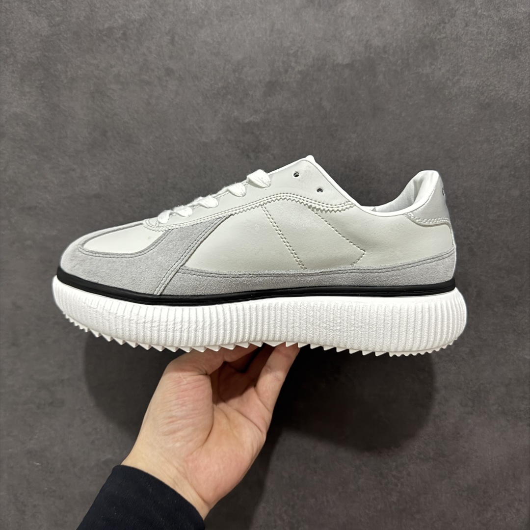 图片[2]-【公司级】ASICS Onitsuka Tiger/鬼塚虎 鬼冢虎 DELECITY 鞋帮高度 低帮 功能 平衡,支撑,增高,耐磨 运动系列 时尚休闲松糕跟 厚底增高小白鞋 Onitsuka Tiger的DELECITY系列是一款男女通用的运动鞋，具有轻量、舒适、缓冲和透气的特点。该系列鞋款通常采用轻质材料，提供良好的支撑和减震效果，适合日常运动和休闲穿着。 尺码： 36-45 编码： FS230250-选品中心