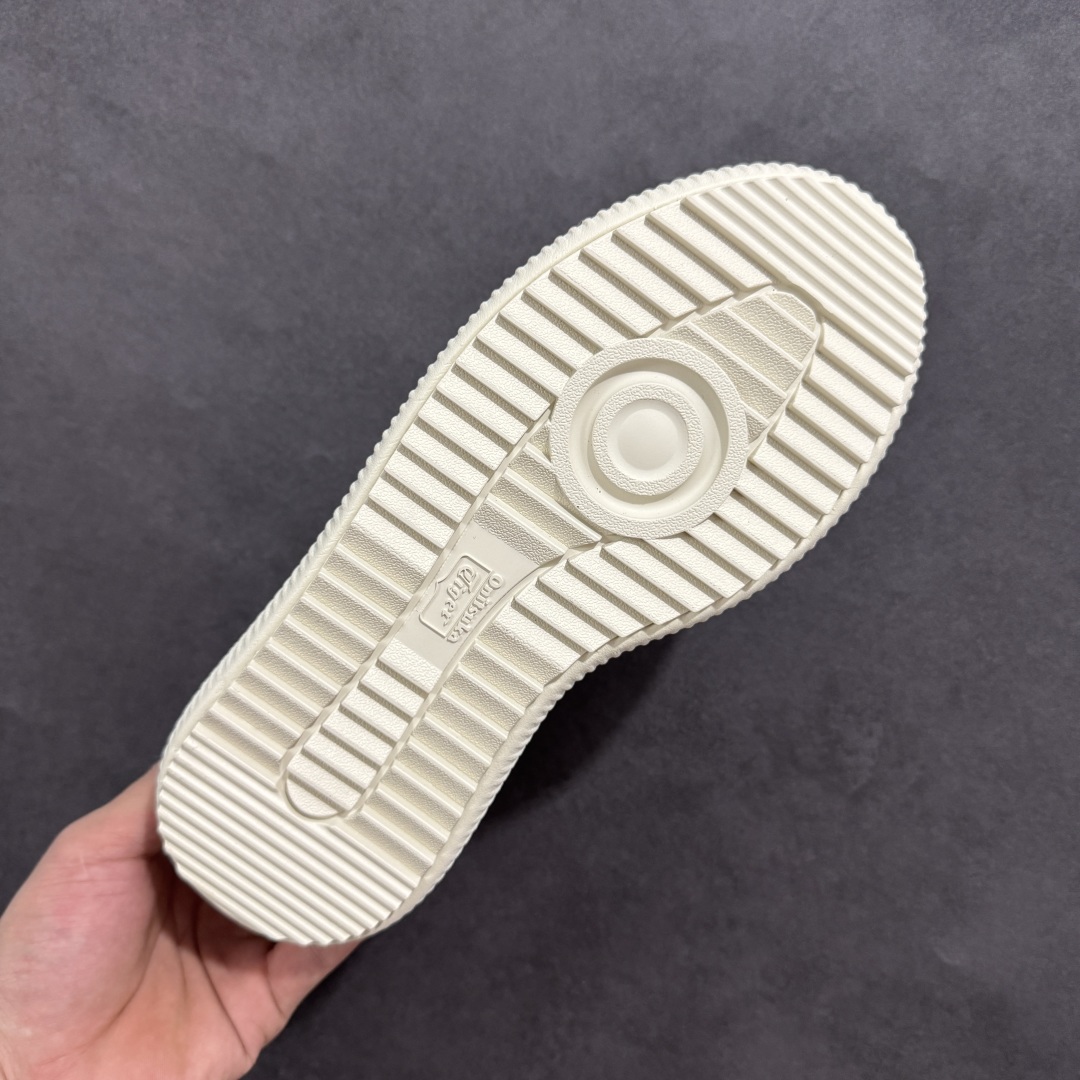 图片[9]-【公司级】ASICS Onitsuka Tiger/鬼塚虎 鬼冢虎 DELECITY 鞋帮高度 低帮 功能 平衡,支撑,增高,耐磨 运动系列 时尚休闲松糕跟 厚底增高小白鞋 Onitsuka Tiger的DELECITY系列是一款男女通用的运动鞋，具有轻量、舒适、缓冲和透气的特点。该系列鞋款通常采用轻质材料，提供良好的支撑和减震效果，适合日常运动和休闲穿着。 尺码： 36-45 编码： FS230250-选品中心