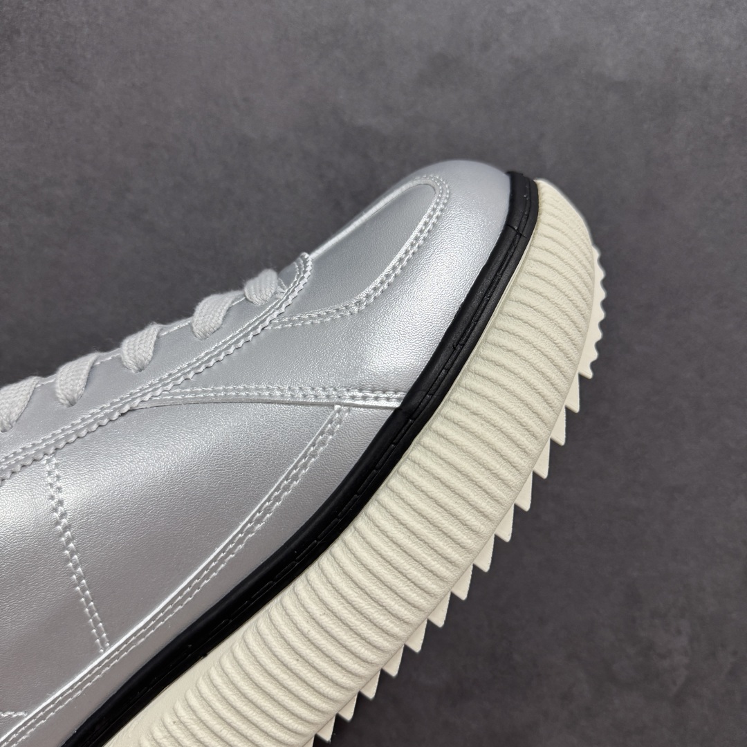 图片[5]-【公司级】ASICS Onitsuka Tiger/鬼塚虎 鬼冢虎 DELECITY 鞋帮高度 低帮 功能 平衡,支撑,增高,耐磨 运动系列 时尚休闲松糕跟 厚底增高小白鞋 Onitsuka Tiger的DELECITY系列是一款男女通用的运动鞋，具有轻量、舒适、缓冲和透气的特点。该系列鞋款通常采用轻质材料，提供良好的支撑和减震效果，适合日常运动和休闲穿着。 尺码： 36-45 编码： FS230250-选品中心