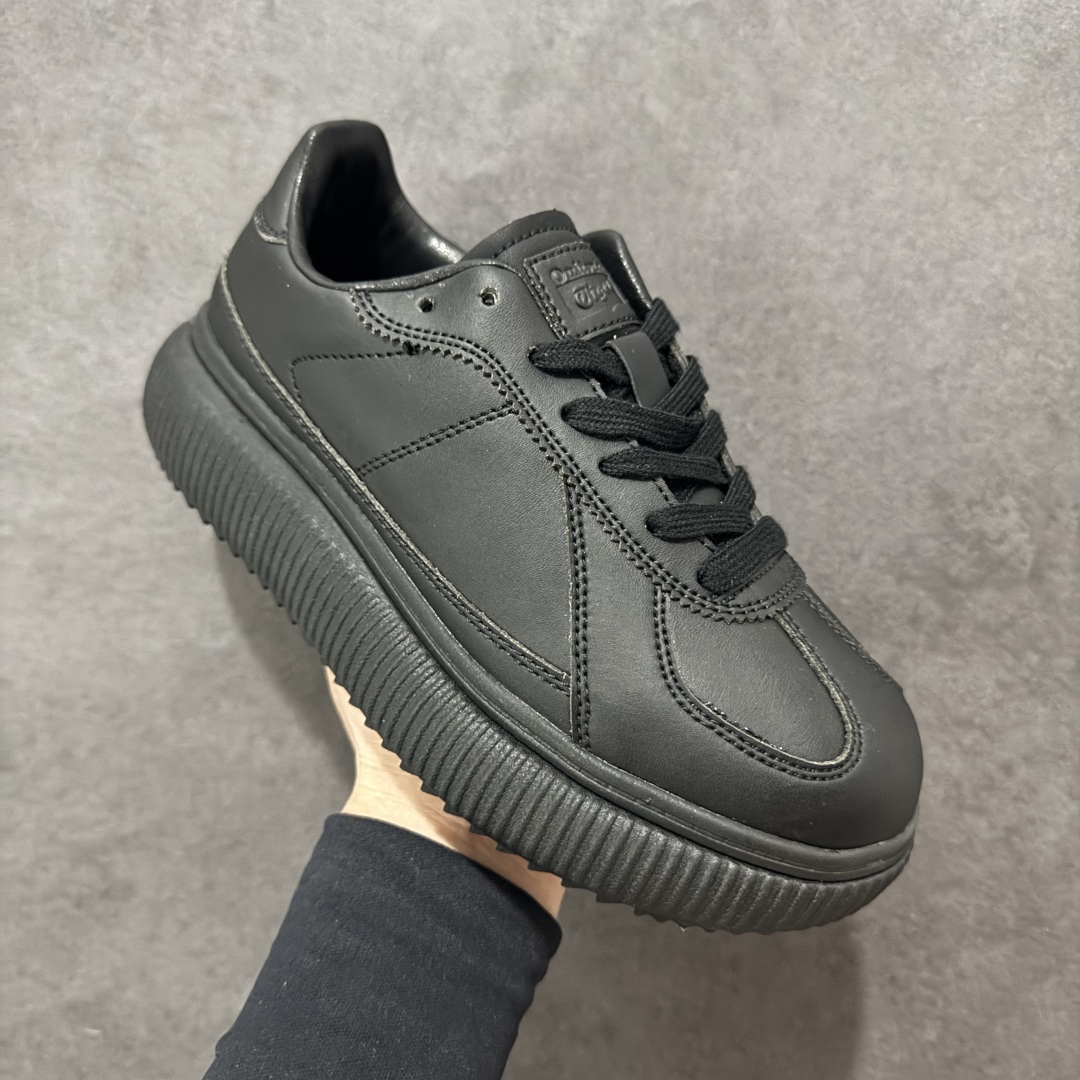 图片[3]-【公司级】ASICS Onitsuka Tiger/鬼塚虎 鬼冢虎 DELECITY 鞋帮高度 低帮 功能 平衡,支撑,增高,耐磨 运动系列 时尚休闲松糕跟 厚底增高小白鞋 Onitsuka Tiger的DELECITY系列是一款男女通用的运动鞋，具有轻量、舒适、缓冲和透气的特点。该系列鞋款通常采用轻质材料，提供良好的支撑和减震效果，适合日常运动和休闲穿着。 尺码： 36-45 编码： FS230250-选品中心