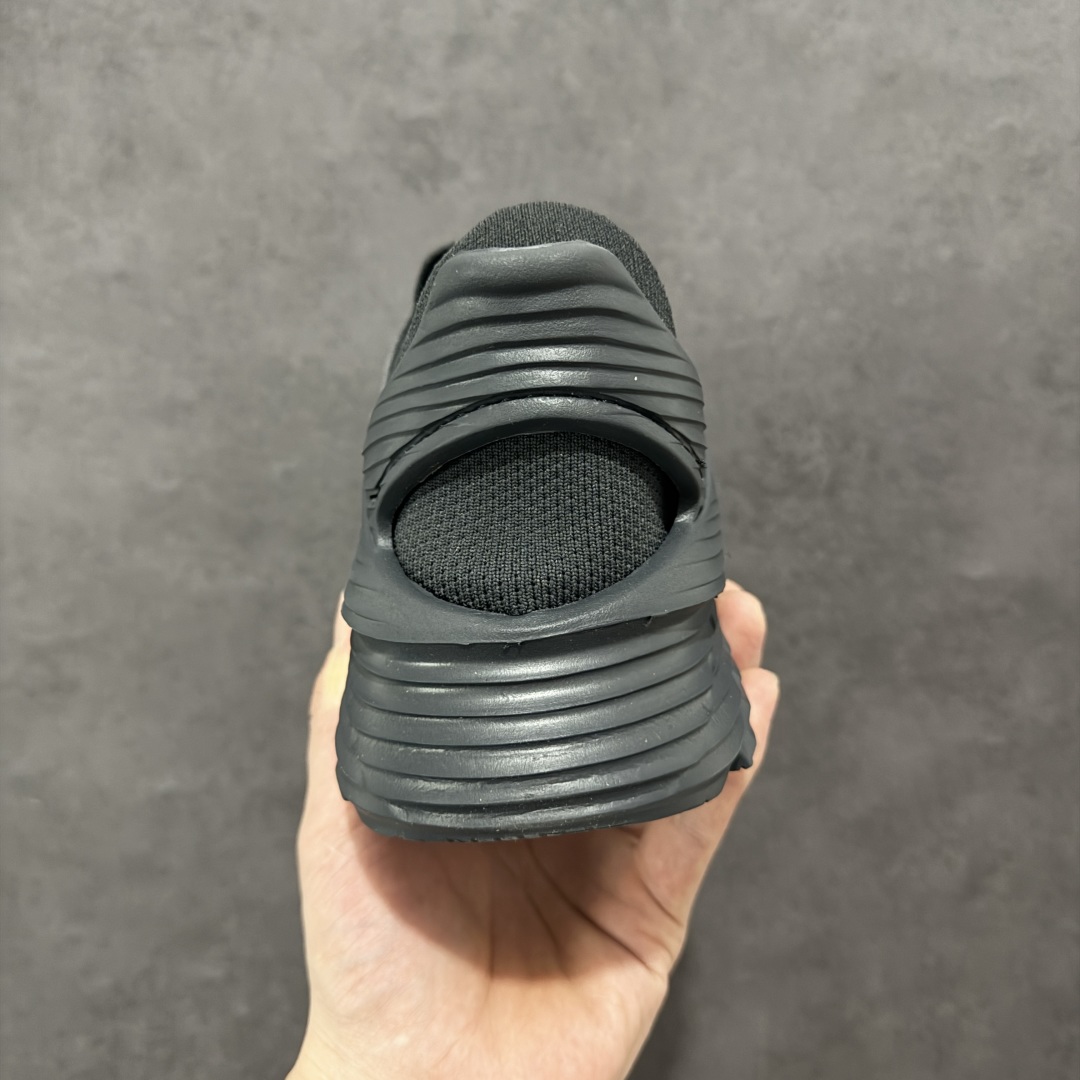  
【GX越南版】HOKA ONE ONE Restore TC 一脚蹬徒步舒适缓震运动鞋

 继承了 