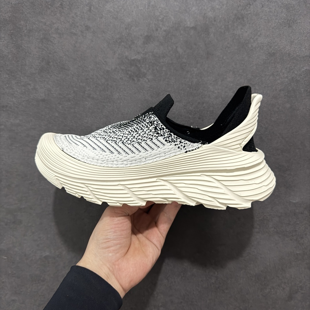 【GX越南版】HOKA ONE ONE Restore TC 一脚蹬徒步舒适缓震运动鞋
继承了