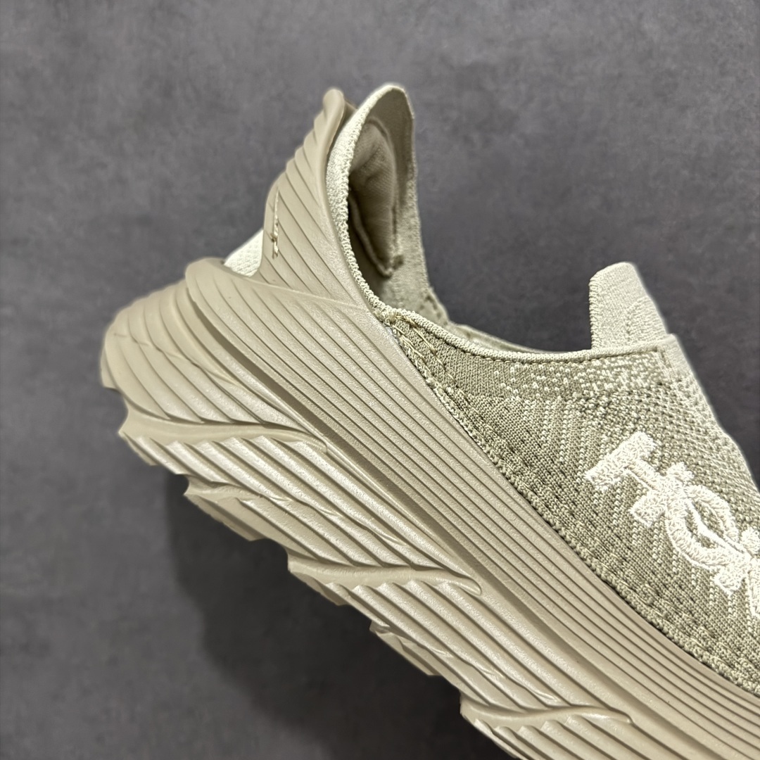 【GX越南版】HOKA ONE ONE Restore TC 一脚蹬徒步舒适缓震运动鞋
继承了