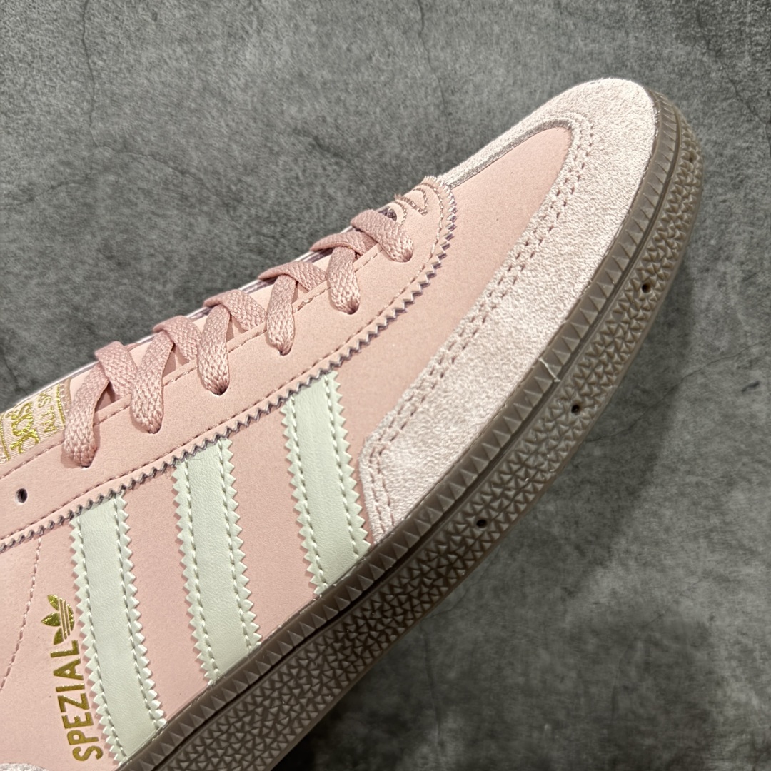 
Adidas Handball Spezial  阿迪达斯经典款反毛皮复古休闲板鞋 粉白生胶 JI2