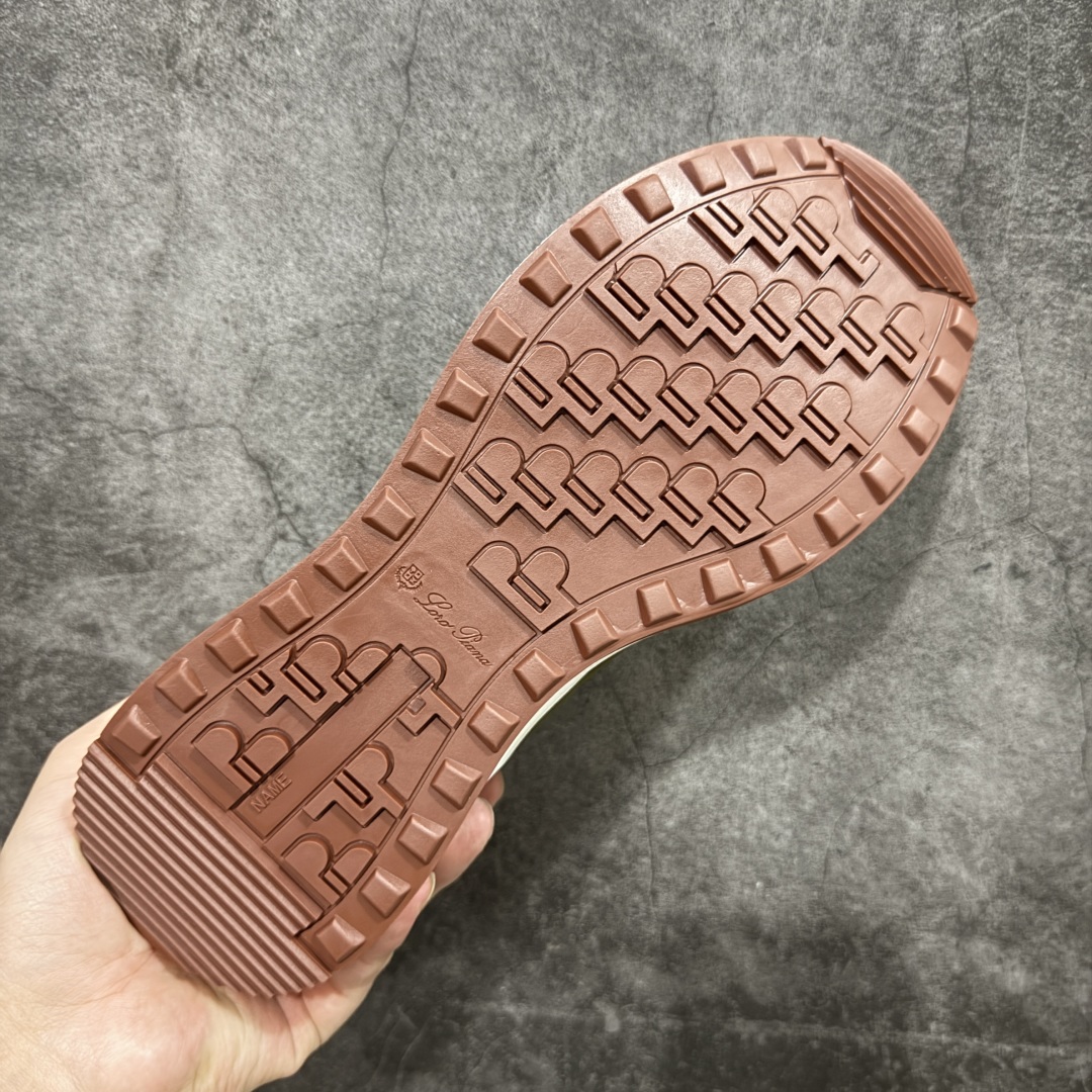 390 【外贸版本】Loro Piana 男士皮革休闲鞋低调奢华