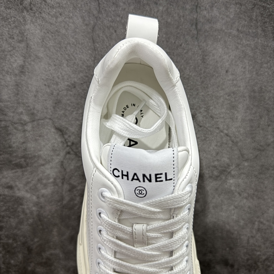  
纯原2025早春香奈儿新款
厚底皮面 CHANEL 早春新款王炸爆款大头鞋
家新款系带 小红书爆款

