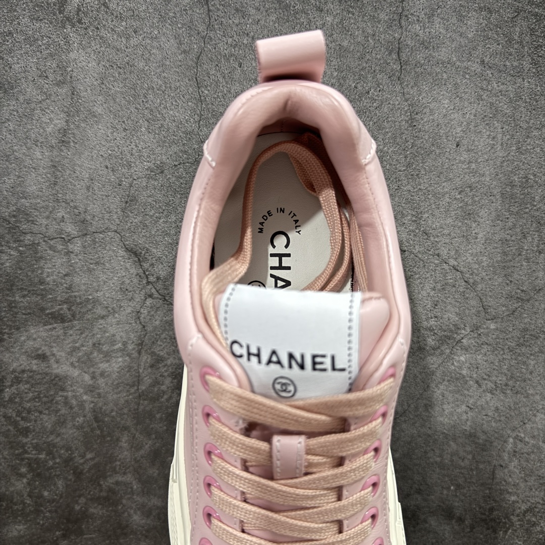  
纯原2025早春香奈儿新款
厚底皮面 CHANEL 早春新款王炸爆款大头鞋
家新款系带 小红书爆款

