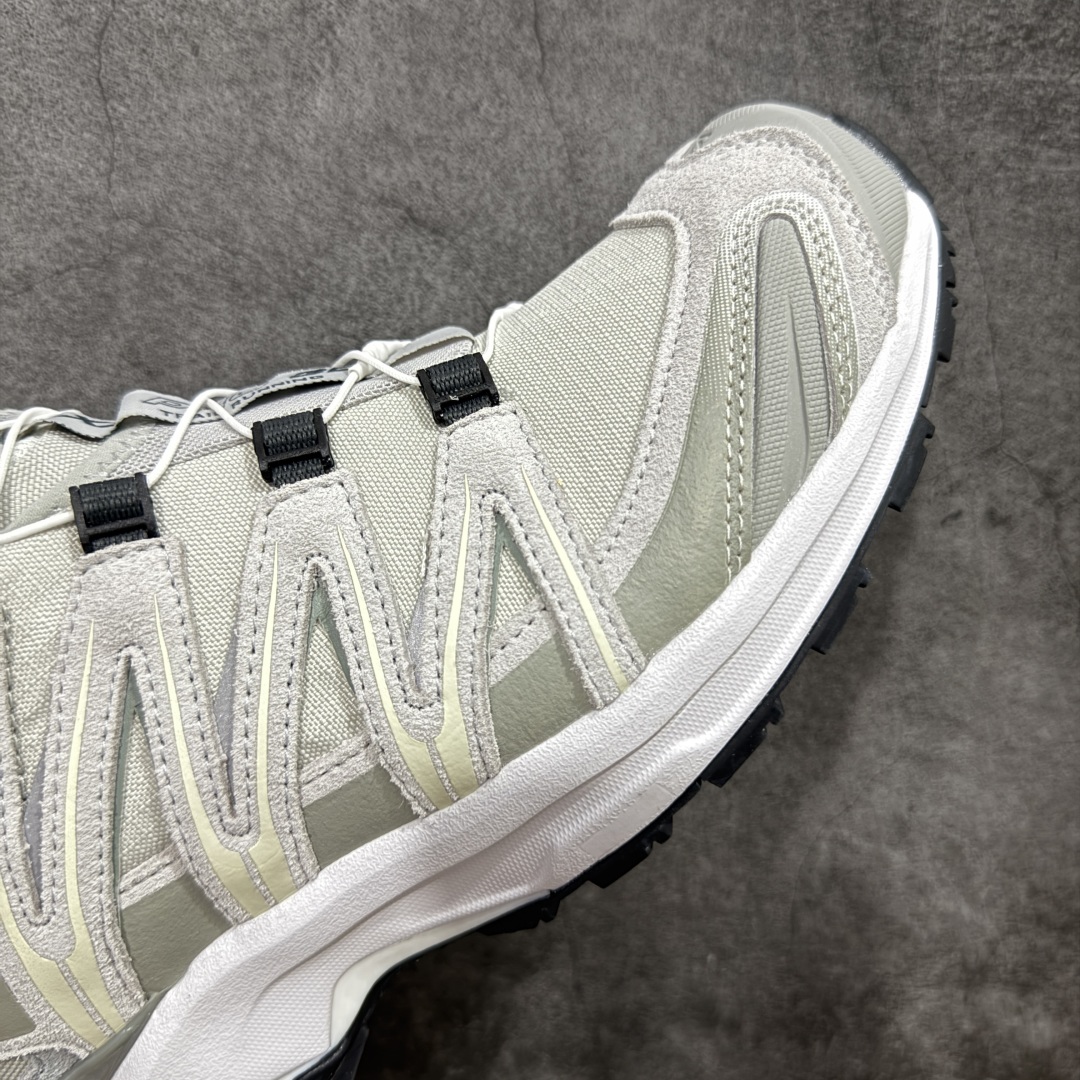 图片[6]-【新M版】SALOMON XA Pro 3D ADV 萨洛蒙潮流越野机能户外功能鞋 全新版本出货 品质 细节 材料实拍肉眼可以见！ 售前售后一步到位 纯原外贸平台特供订单 耗时半年巨作 全套原纸板楦头开发 原厂特供网布配套加持 确保原汁原味 完美呈现版型 原档数据独家私模五层组合大底 原装Ortholite轻量化鞋垫 中底布带钢印编号 原厂TPU锁扣 进口港宝加持 后跟自然饱满 还原公司包裹性 鞋面采用SENSIFT贴合技术 全方位贴合包裹脚型 鞋跟部鞋底牵引设计 提供强大的抓地性能 更适应野外崎岖不平的道路 其3D ADVANCED CHASSIS底盘 材料轻量大化 钉齿设计更具稳定性 防护性 鞋底易磨损区运用CONTAGRIP高耐磨材料 应对城市硬质路面长距离跑考验 尺码：36 36.5 37.5 38 38.5 39 40 40.5 41 42 42.5 43 44 44.5 45-选品中心