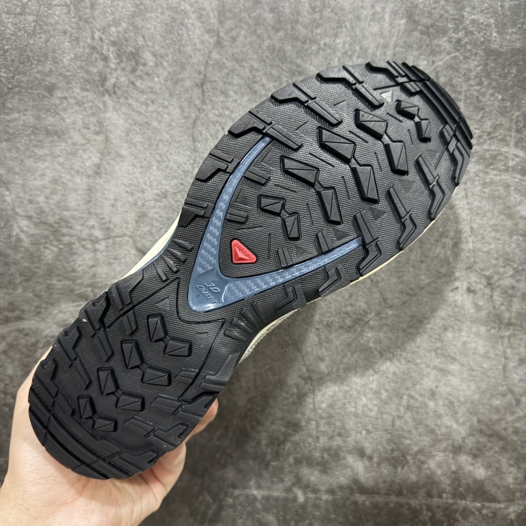 图片[9]-【新M版】SALOMON XA Pro 3D ADV 萨洛蒙潮流越野机能户外功能鞋 全新版本出货 品质 细节 材料实拍肉眼可以见！ 售前售后一步到位 纯原外贸平台特供订单 耗时半年巨作 全套原纸板楦头开发 原厂特供网布配套加持 确保原汁原味 完美呈现版型 原档数据独家私模五层组合大底 原装Ortholite轻量化鞋垫 中底布带钢印编号 原厂TPU锁扣 进口港宝加持 后跟自然饱满 还原公司包裹性 鞋面采用SENSIFT贴合技术 全方位贴合包裹脚型 鞋跟部鞋底牵引设计 提供强大的抓地性能 更适应野外崎岖不平的道路 其3D ADVANCED CHASSIS底盘 材料轻量大化 钉齿设计更具稳定性 防护性 鞋底易磨损区运用CONTAGRIP高耐磨材料 应对城市硬质路面长距离跑考验 尺码：36 36.5 37.5 38 38.5 39 40 40.5 41 42 42.5 43 44 44.5 45-选品中心