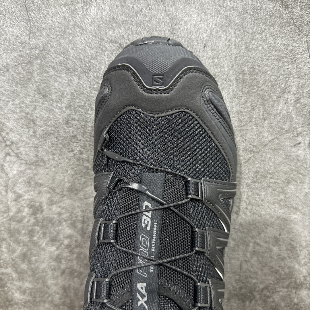 图片[5]-【新M版】SALOMON XA Pro 3D ADV 萨洛蒙潮流越野机能户外功能鞋 全新版本出货 品质 细节 材料实拍肉眼可以见！ 售前售后一步到位 纯原外贸平台特供订单 耗时半年巨作 全套原纸板楦头开发 原厂特供网布配套加持 确保原汁原味 完美呈现版型 原档数据独家私模五层组合大底 原装Ortholite轻量化鞋垫 中底布带钢印编号 原厂TPU锁扣 进口港宝加持 后跟自然饱满 还原公司包裹性 鞋面采用SENSIFT贴合技术 全方位贴合包裹脚型 鞋跟部鞋底牵引设计 提供强大的抓地性能 更适应野外崎岖不平的道路 其3D ADVANCED CHASSIS底盘 材料轻量大化 钉齿设计更具稳定性 防护性 鞋底易磨损区运用CONTAGRIP高耐磨材料 应对城市硬质路面长距离跑考验 尺码：36 36.5 37.5 38 38.5 39 40 40.5 41 42 42.5 43 44 44.5 45-选品中心