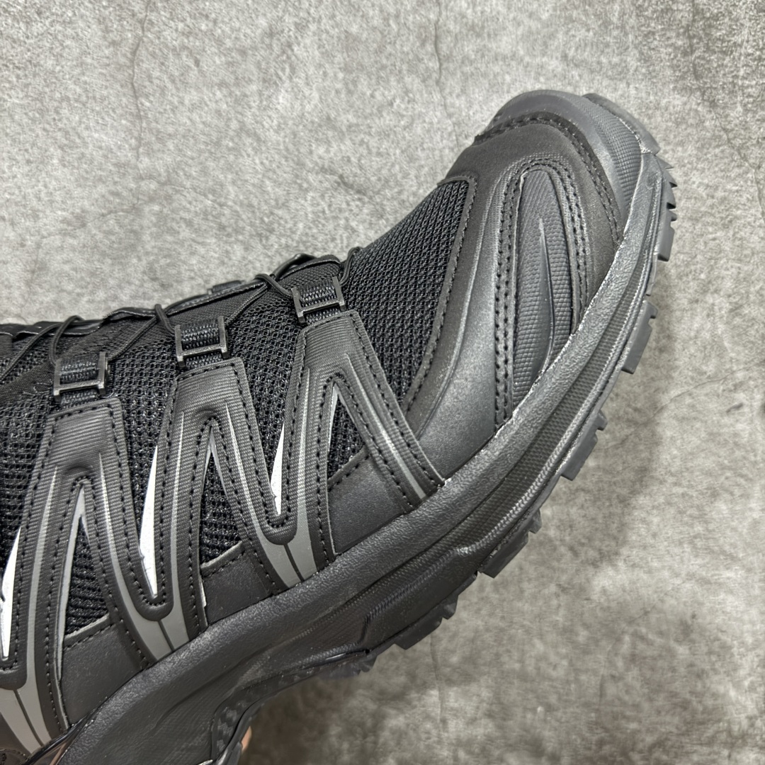 图片[6]-【新M版】SALOMON XA Pro 3D ADV 萨洛蒙潮流越野机能户外功能鞋 全新版本出货 品质 细节 材料实拍肉眼可以见！ 售前售后一步到位 纯原外贸平台特供订单 耗时半年巨作 全套原纸板楦头开发 原厂特供网布配套加持 确保原汁原味 完美呈现版型 原档数据独家私模五层组合大底 原装Ortholite轻量化鞋垫 中底布带钢印编号 原厂TPU锁扣 进口港宝加持 后跟自然饱满 还原公司包裹性 鞋面采用SENSIFT贴合技术 全方位贴合包裹脚型 鞋跟部鞋底牵引设计 提供强大的抓地性能 更适应野外崎岖不平的道路 其3D ADVANCED CHASSIS底盘 材料轻量大化 钉齿设计更具稳定性 防护性 鞋底易磨损区运用CONTAGRIP高耐磨材料 应对城市硬质路面长距离跑考验 尺码：36 36.5 37.5 38 38.5 39 40 40.5 41 42 42.5 43 44 44.5 45-选品中心