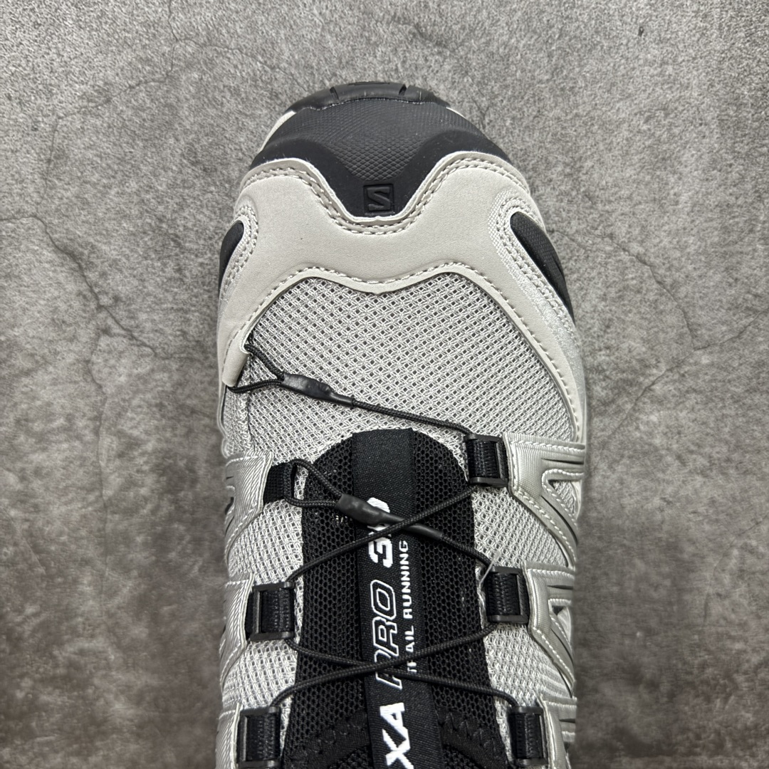 图片[5]-【新M版】SALOMON XA Pro 3D ADV 萨洛蒙潮流越野机能户外功能鞋 全新版本出货 品质 细节 材料实拍肉眼可以见！ 售前售后一步到位 纯原外贸平台特供订单 耗时半年巨作 全套原纸板楦头开发 原厂特供网布配套加持 确保原汁原味 完美呈现版型 原档数据独家私模五层组合大底 原装Ortholite轻量化鞋垫 中底布带钢印编号 原厂TPU锁扣 进口港宝加持 后跟自然饱满 还原公司包裹性 鞋面采用SENSIFT贴合技术 全方位贴合包裹脚型 鞋跟部鞋底牵引设计 提供强大的抓地性能 更适应野外崎岖不平的道路 其3D ADVANCED CHASSIS底盘 材料轻量大化 钉齿设计更具稳定性 防护性 鞋底易磨损区运用CONTAGRIP高耐磨材料 应对城市硬质路面长距离跑考验 尺码：36 36.5 37.5 38 38.5 39 40 40.5 41 42 42.5 43 44 44.5 45-选品中心