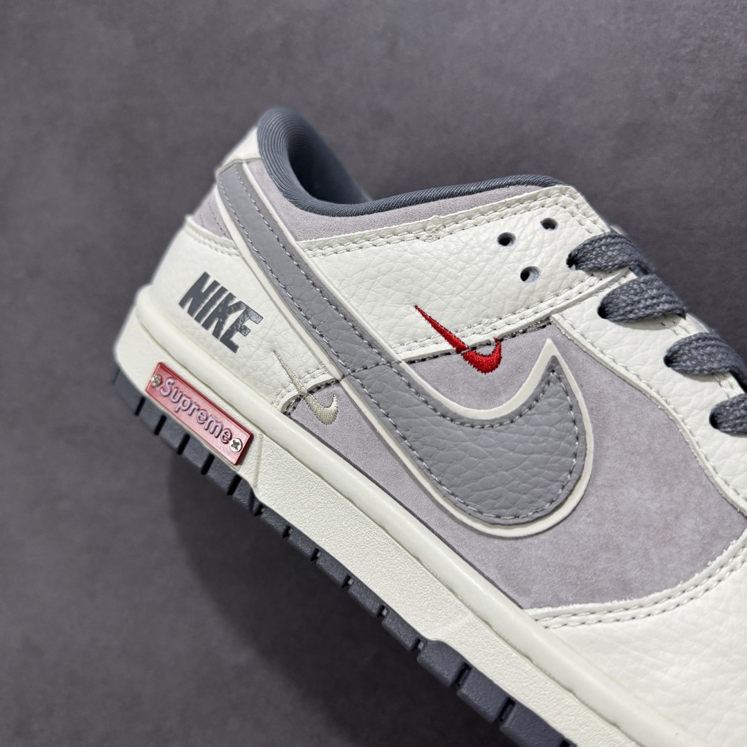  正常放店
【定制版】Nike SB Dunk Low Supreme联名三勾 奶白灰底配色 低帮休闲运