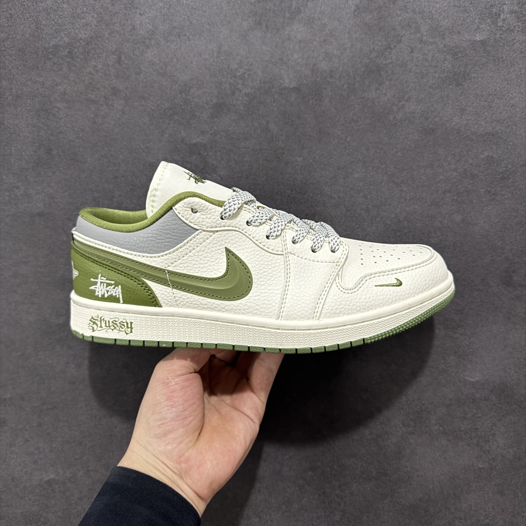 280 【定制版】Air Jordan 1 Low AJ1 乔1 斯图西联名 米绿立体勾 高端定制 低帮复古篮球鞋 XS6086-558