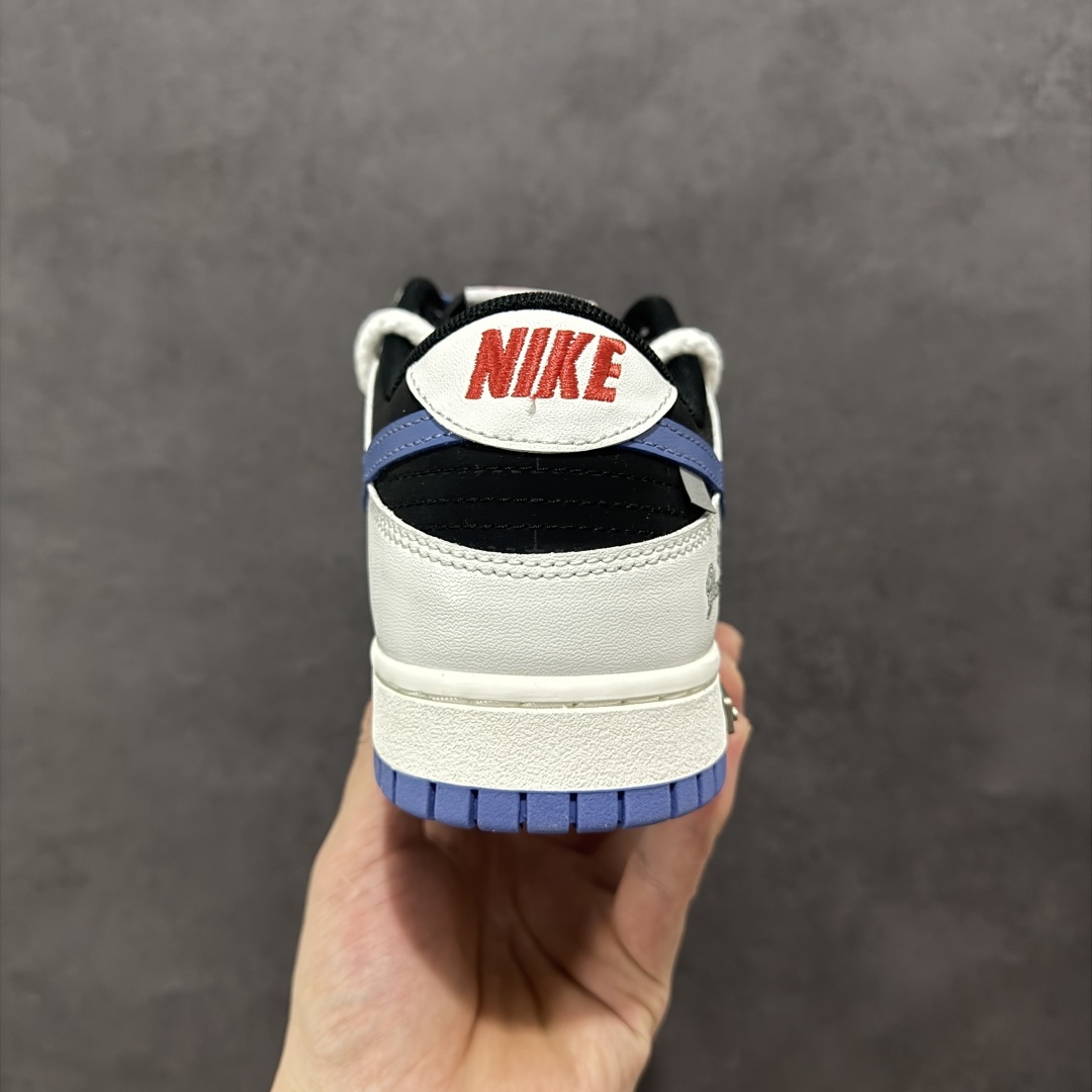 【YC纯原】NK Dunk Low 亿万少年 WB0320-019
此款以纯净白鞋面为主体,象征着