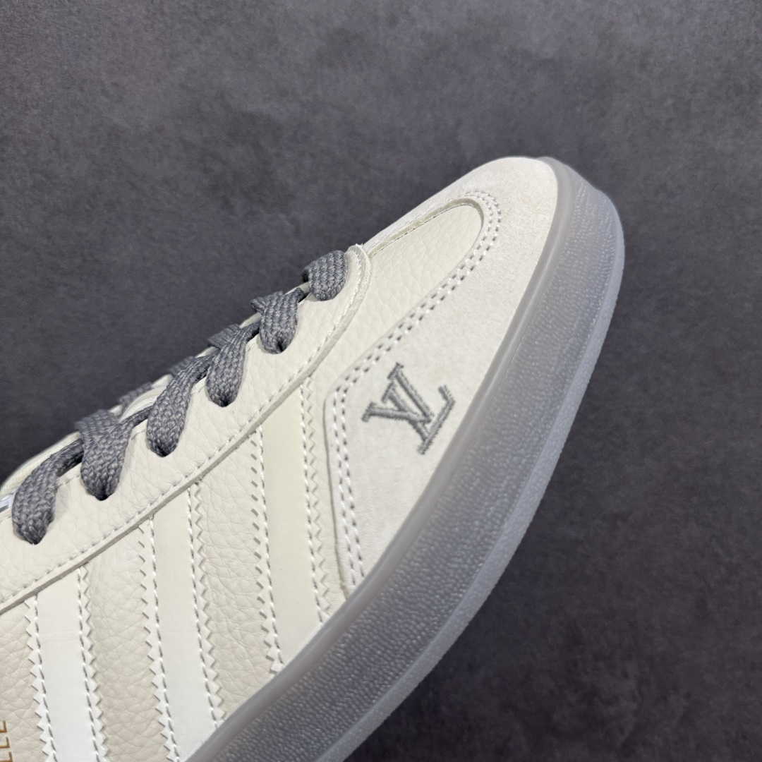 【定制版】adidas Originals Gazelle INdoor x Louis Vuitton 白灰满天星 三叶草休闲防滑耐磨低帮板鞋 DM1234-005
