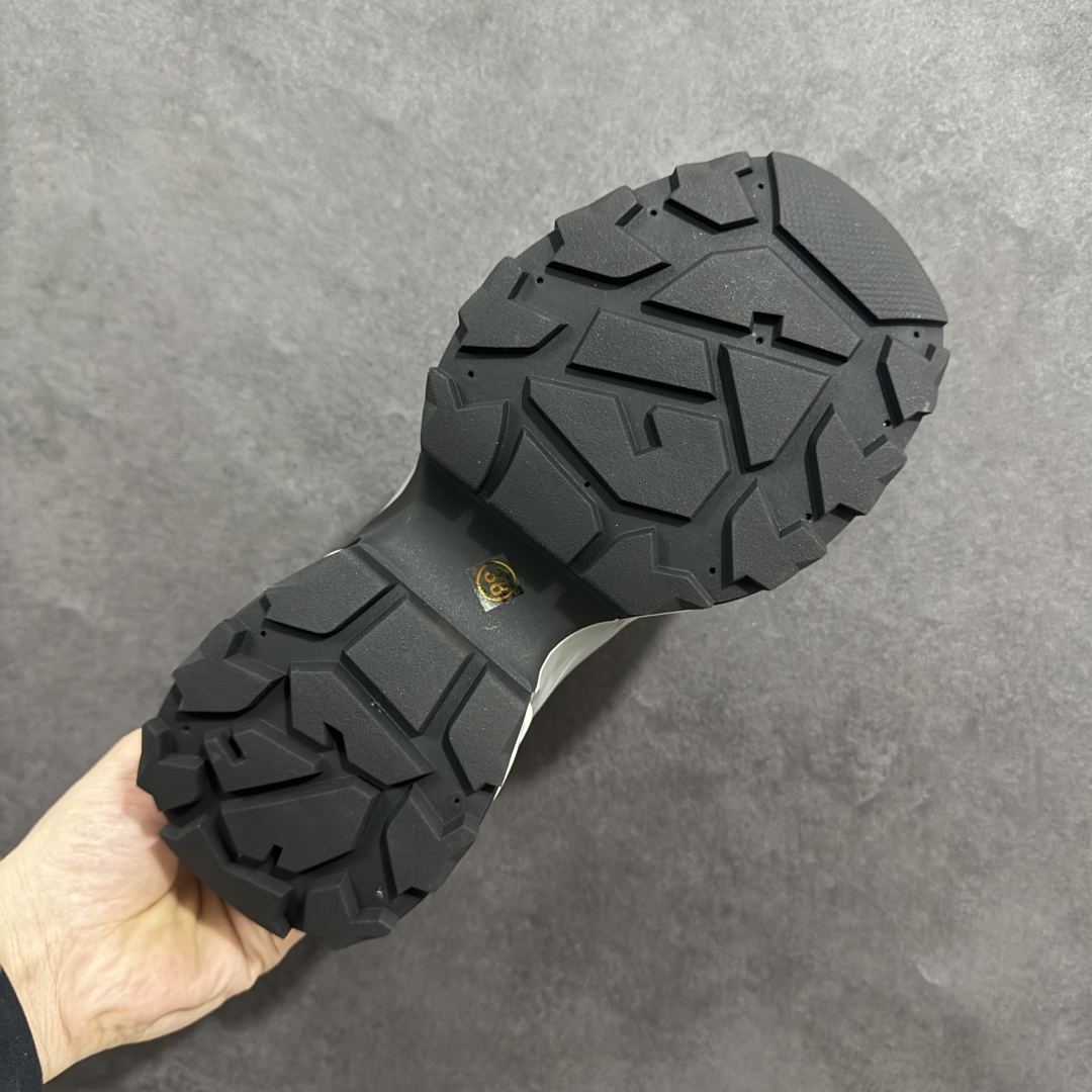 图片[9]-【公司级】GG-CC 2025新款厚底增高休闲运动老爹鞋系列 #广东大厂出品 7CM厚底增高 星河粒子 银白粉色 银角大王 完美细节 25ss春季新款厚底增高 大长腿 时髦look轻松定格 不费力展现率性氛围 高档银盒 酷帅机能风不规则设计大底 拼色造型设计 轻便舒适百搭 GGCC银白配色好温柔 三层组合月牙底 柔软有弹性的月牙底和增加舒适度显腿长的7cm增高 长时间走路和站立都不累脚舒适度和少女感 厚底增高 不管怎么搭都好看~ 尺码： 35 36 37 38 39 40-选品中心