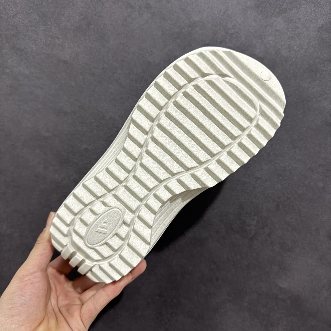 130 阿迪达斯 Adidas 波波凉鞋 OZWAVE CL波波凉鞋 沙滩拖鞋 稳定缓震回弹厚底老爹拖鞋 JR6758