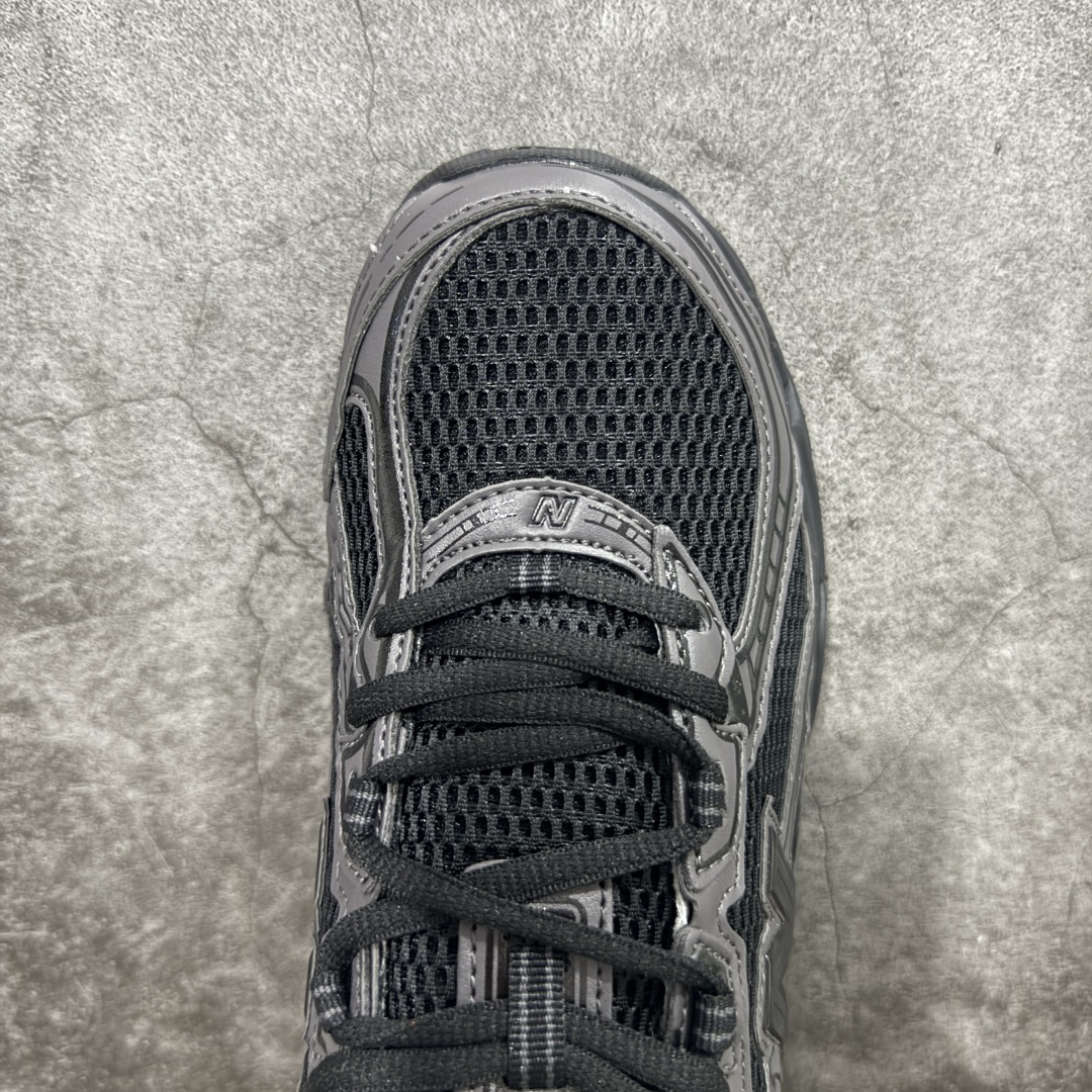 200 New Balance NB740系列复古老爹风休闲运动慢跑鞋 U740BO2