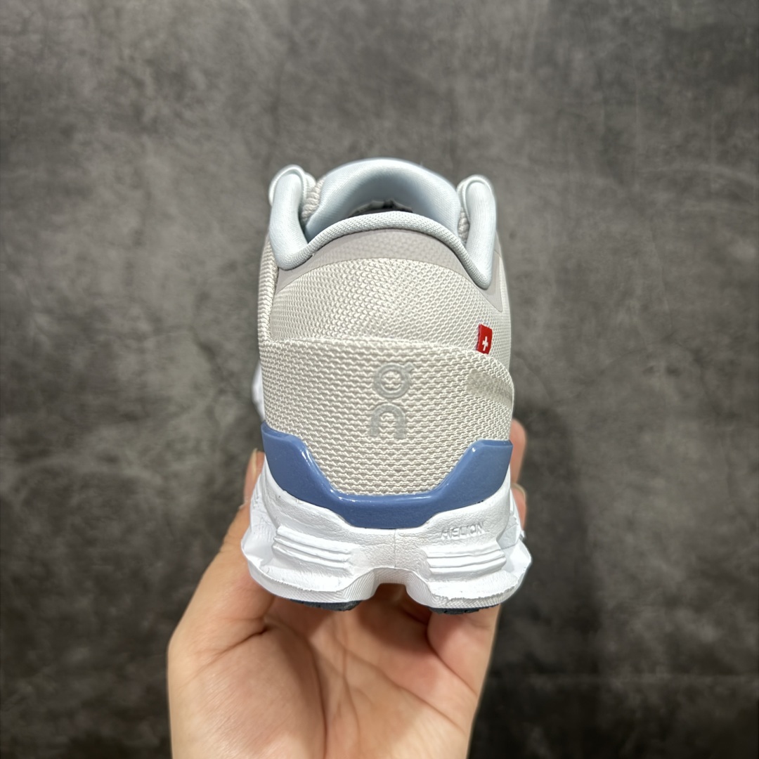 图片[4]-【PE版本】瑞士运动品牌 昂跑 ON Running Cloud X 4 克劳德X4系列低帮轻量舒适休闲运动鞋 On 昂跑 Cloud X 4 综合体能训练 休闲跑鞋。新一代跑练结合多功能跑鞋 Cloud X 4 延续轻量脚感且灵活反馈的同时提高贴合度和透气性；沿袭ON的专业跑鞋科技，旨在应对深蹲、弓箭步、间歇性、波比跳……等各类健身锻炼运动！ 尺码：36 36.5 37.5 38 38.5 39 40 40.5 41 42 42.5 43 44 45 46-选品中心