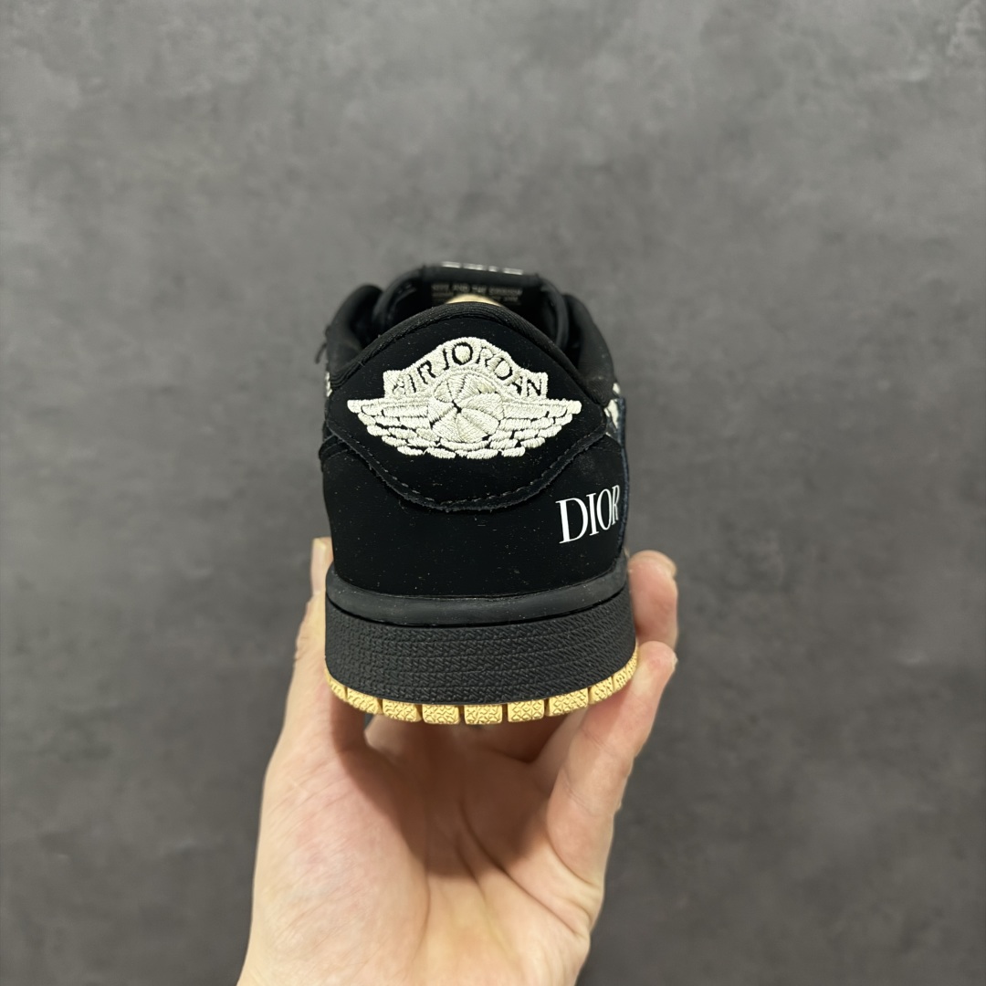 【定制版】Travis Scott x Fragment Design x Air Jordan 1 Low SP AJ1 迪奥联名 黑针织生胶 低帮文化休闲板鞋 XS2024-069