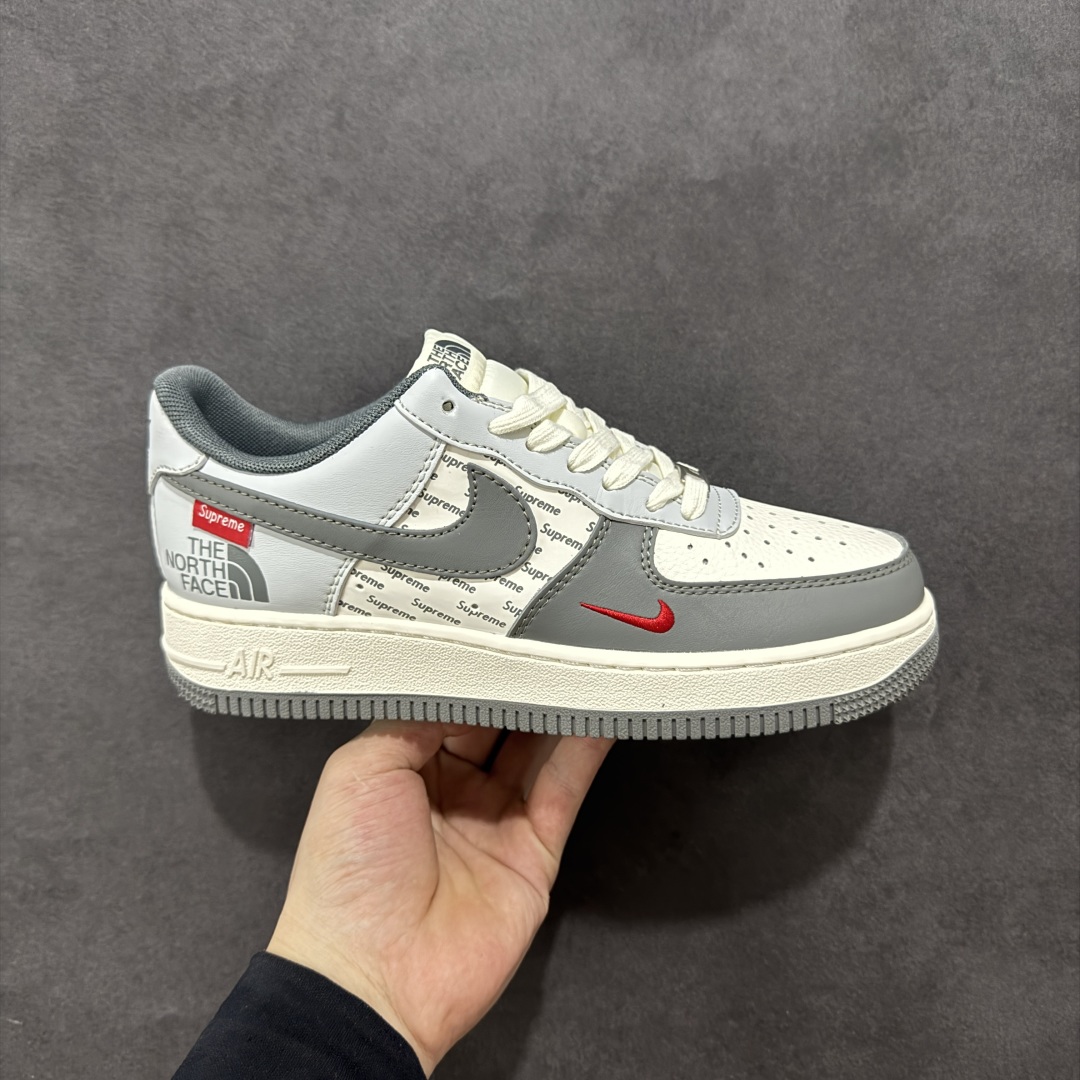  
【定制版】海外限量发售！公司级NIke Air Force 1 '07 Low “北面联名——深浅灰