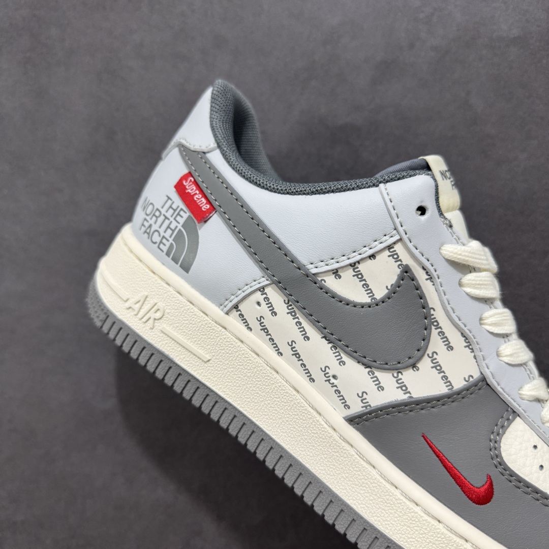  
【定制版】海外限量发售！公司级NIke Air Force 1 '07 Low “北面联名——深浅灰